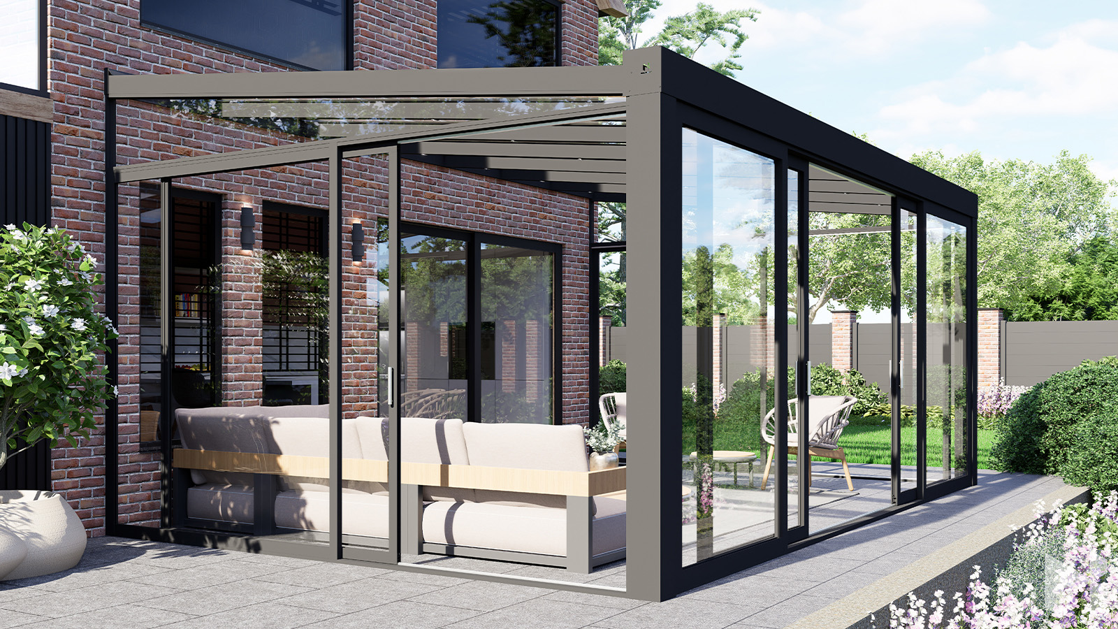 TT-Line Terrassenüberdachung mit Glasdach und gerahmten Glaswänden